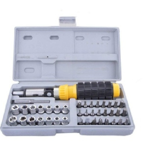 Professional 41-Piece Multipurpose Ratchet Screwdriver and Socket Tool Kit