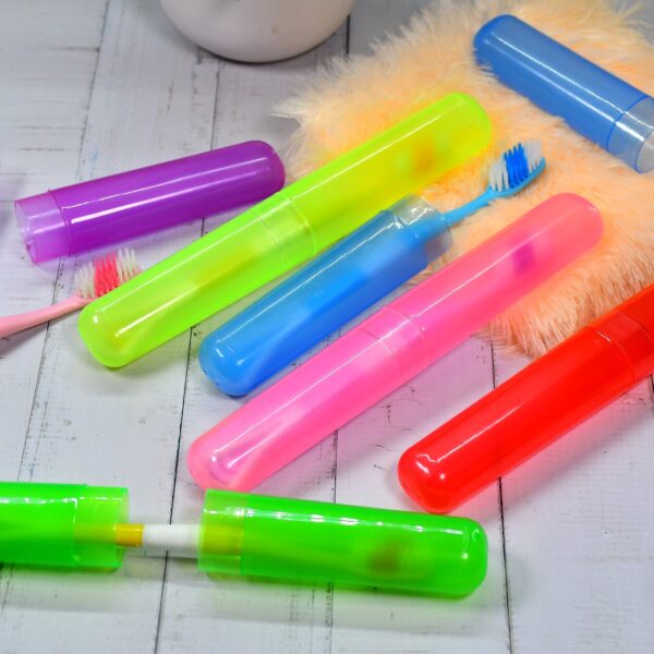 Travel Toothbrush Covers ? 6pc Anti-Bacterial Set | BrushedUp